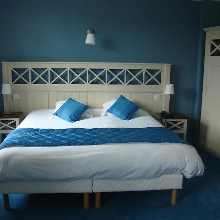Hotel Logis Hotel, Restaurant Et Le Relais De Broceliande Paimpont